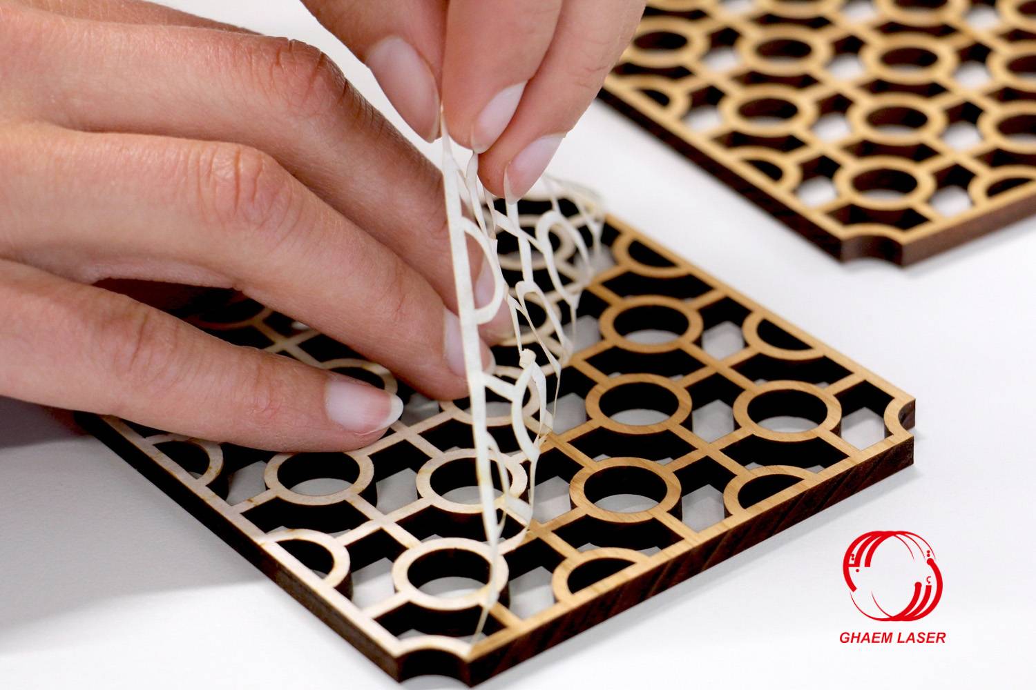 برش لیزری فولاد چیست؟ لیزر قائم